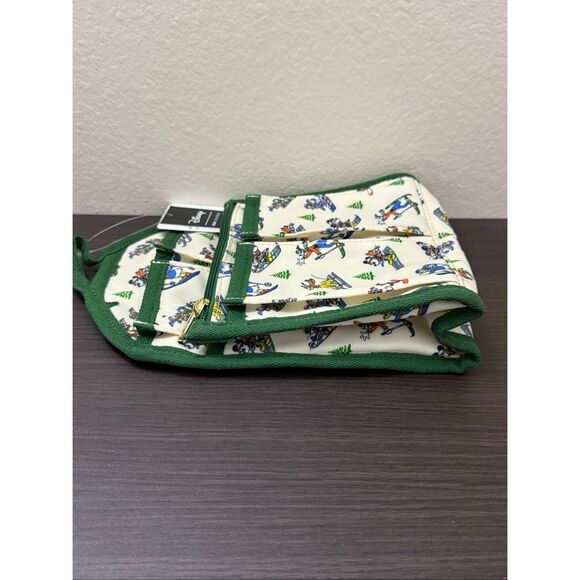 Disney Mickey Mouse & Friends Skiing Allover Print Mini Backpack Organizer